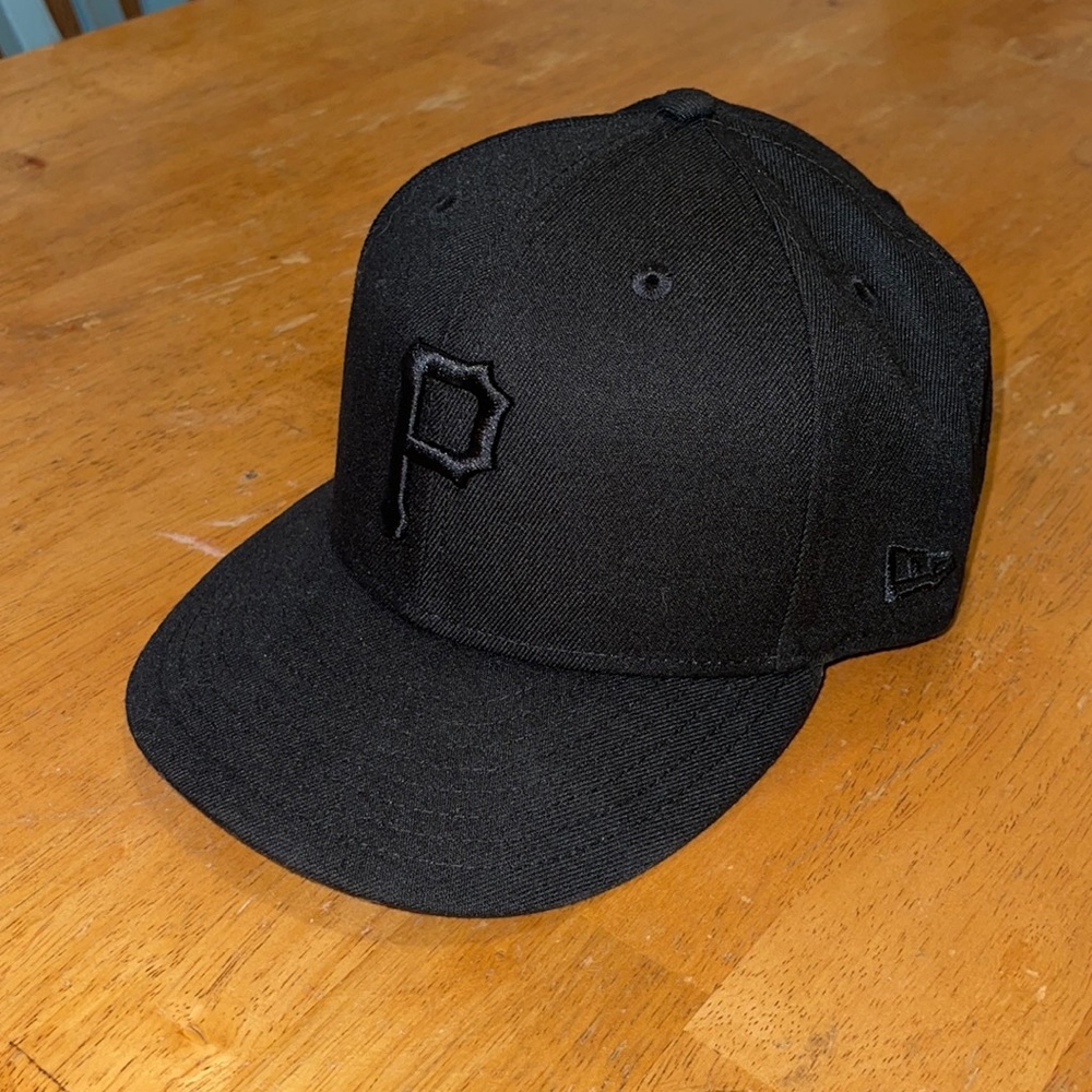 Brand New Pittsburg NEW ERA SnapBack